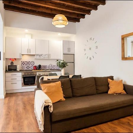 Rustic & Nice Apartment In Malaga Center Luaran gambar