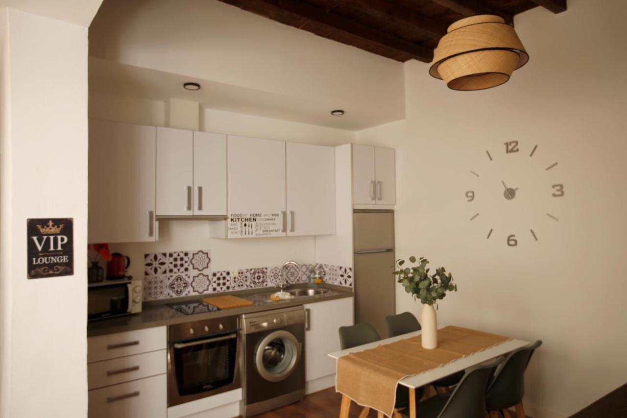 Rustic & Nice Apartment In Malaga Center Luaran gambar