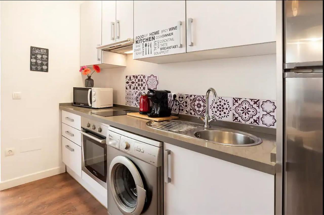 Rustic & Nice Apartment In Malaga Center Luaran gambar