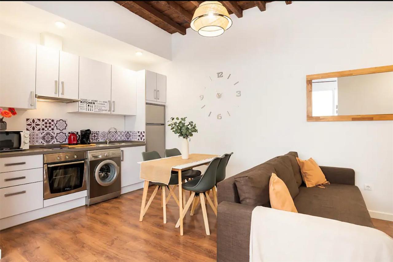 Rustic & Nice Apartment In Malaga Center Luaran gambar